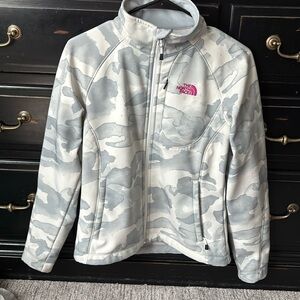 North Face Snow Camo Size small pink letters-gray and white